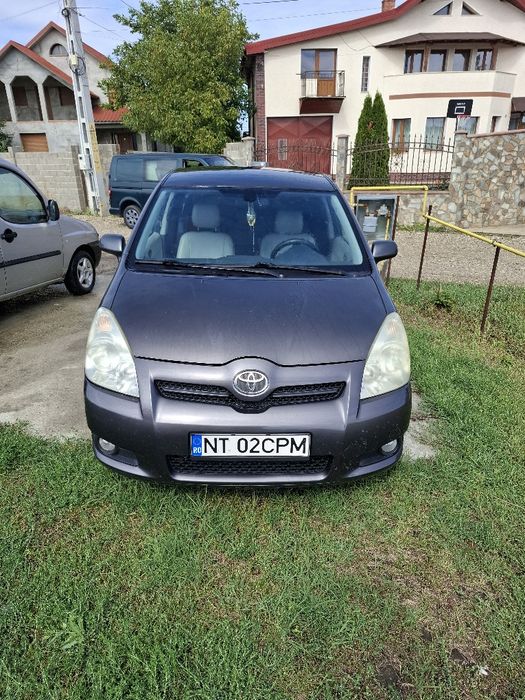 Toyota corolla verso motor 2200