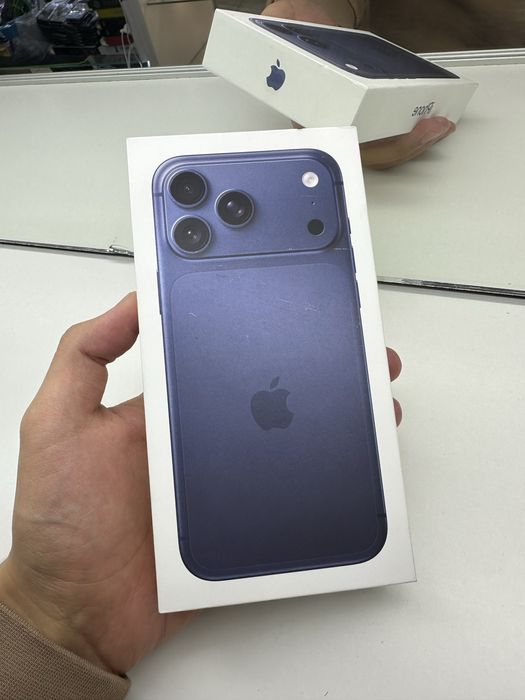 17 про макс 256гб новый запечатанный