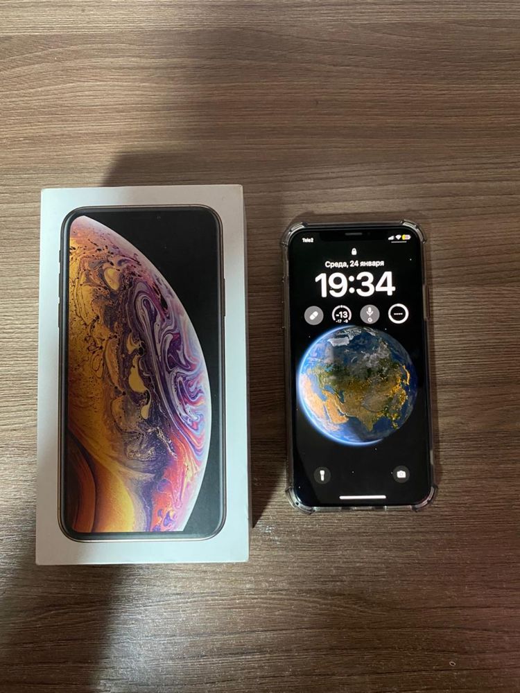 Продам Iphone XS