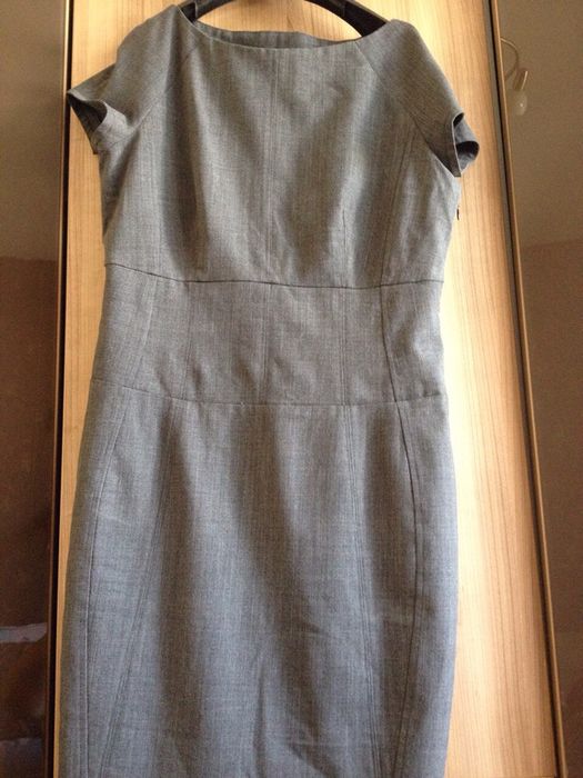 Официална рокля