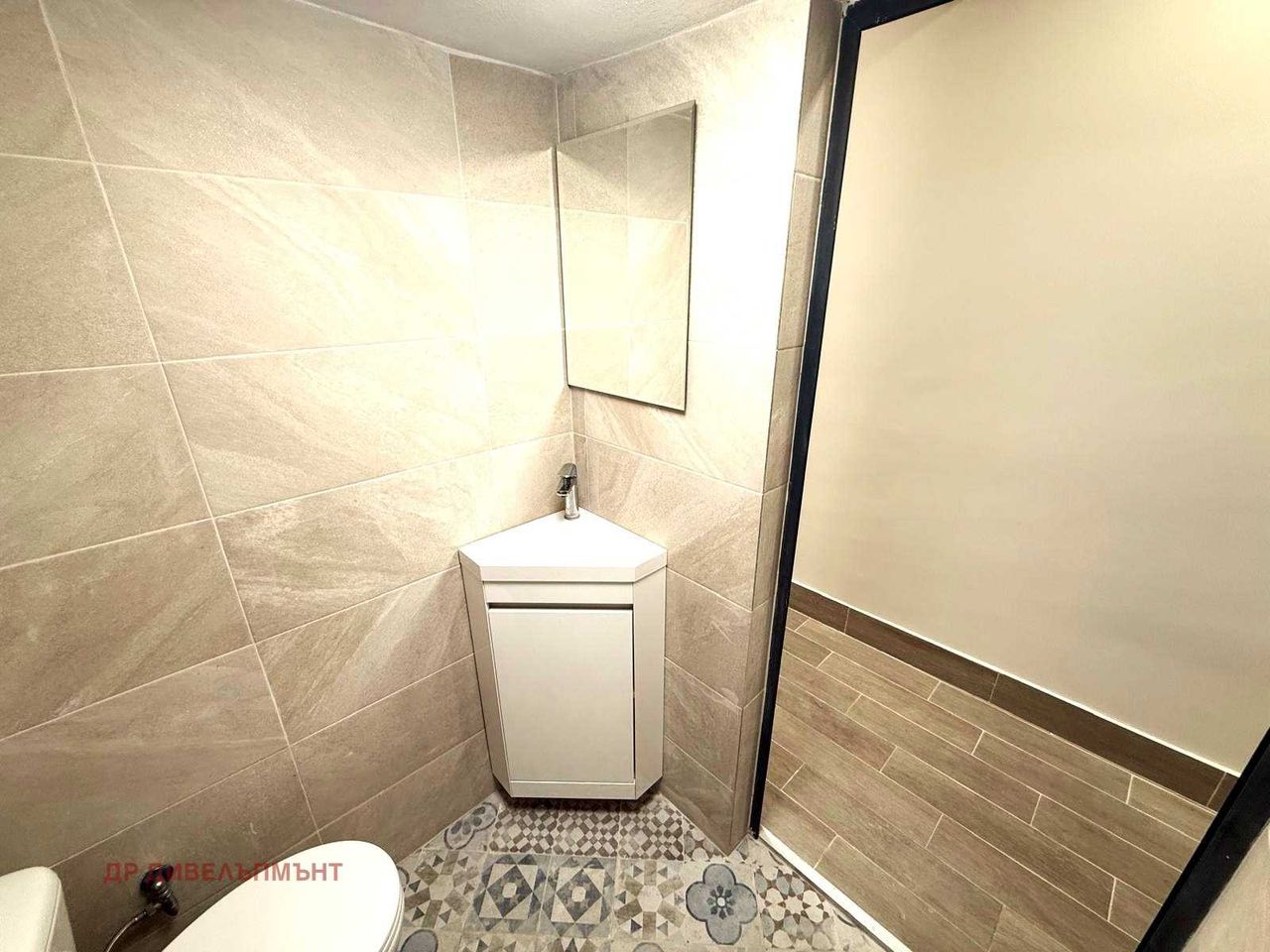 Продава се Двустаен апартамент в София, Гео Милев - 50 кв.м за 2780 €/кв.м - Снимка #8