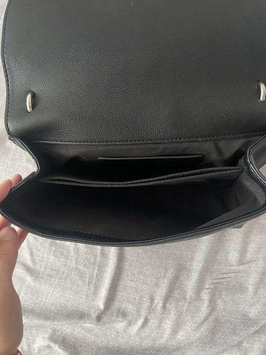 Оригинална дамска чанта Calvin klein