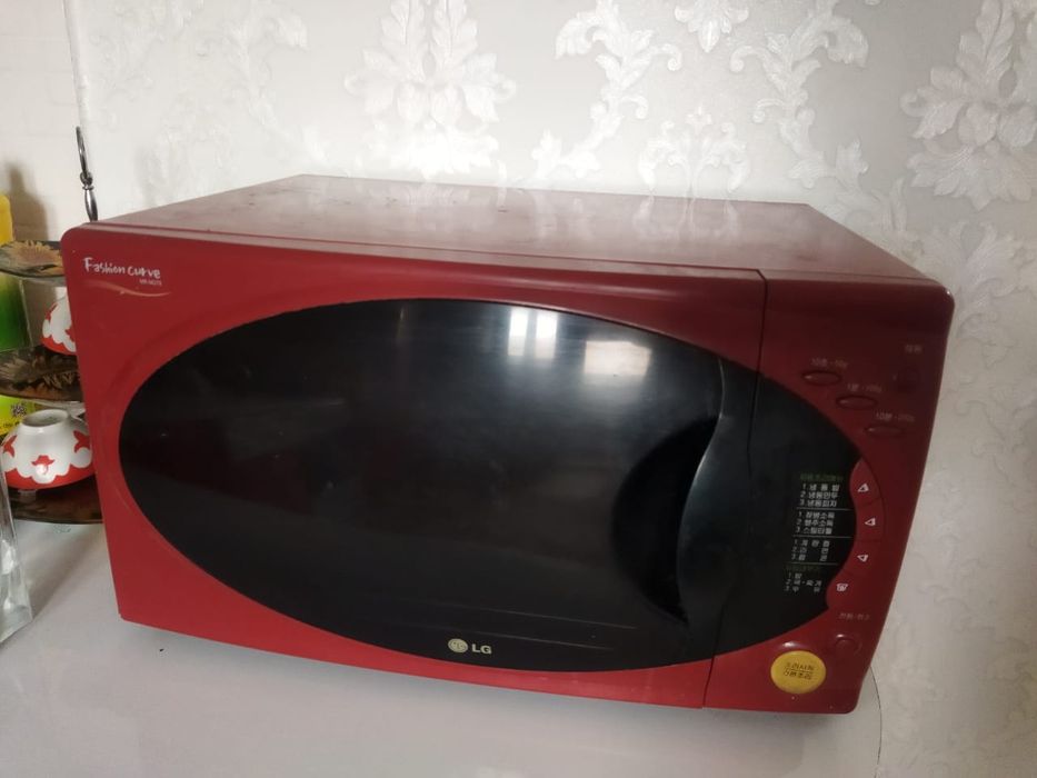 Продам микроволновку цена 20тыс. Тг