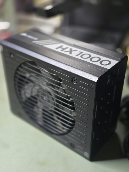 Vand sursa Corsair Hx1000 Platinum impecabilă