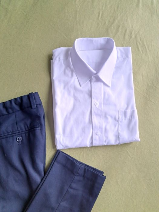 Ученическа униформа бяла риза 128 размер