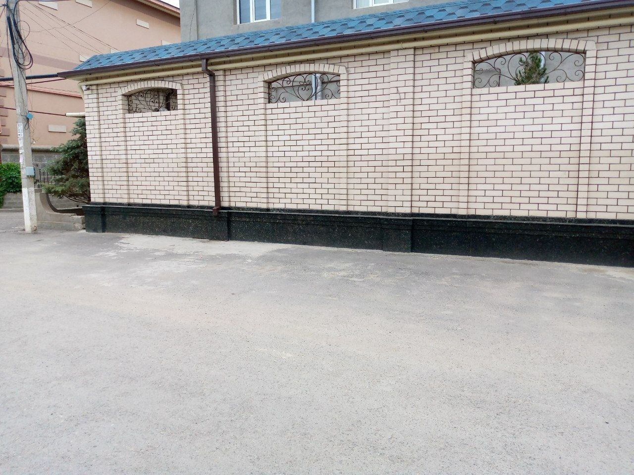 Balkonga g'isht teramiz. Kladka balkon. Керпичная кладка балканов