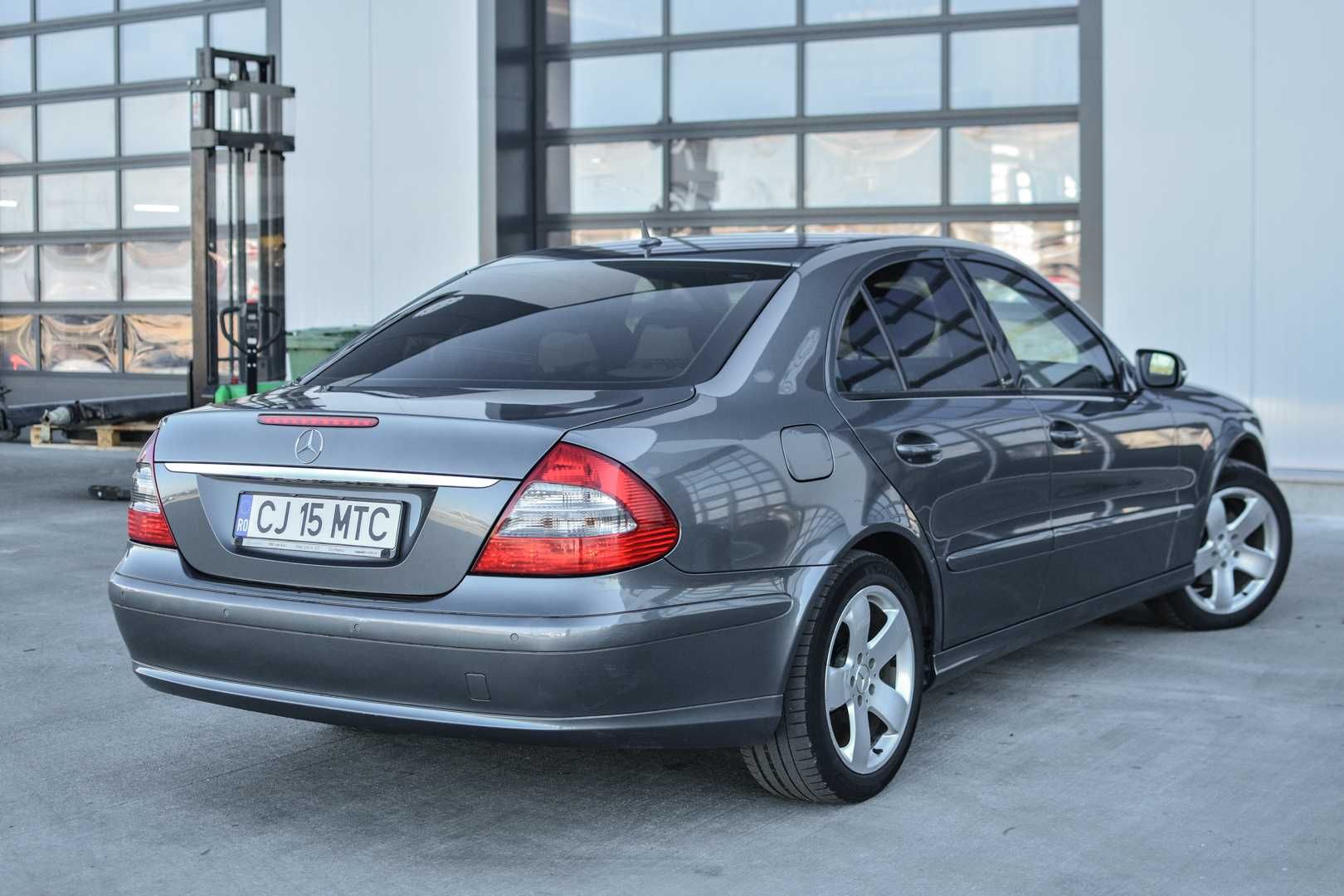 Mercedes Benz E220 Elegance