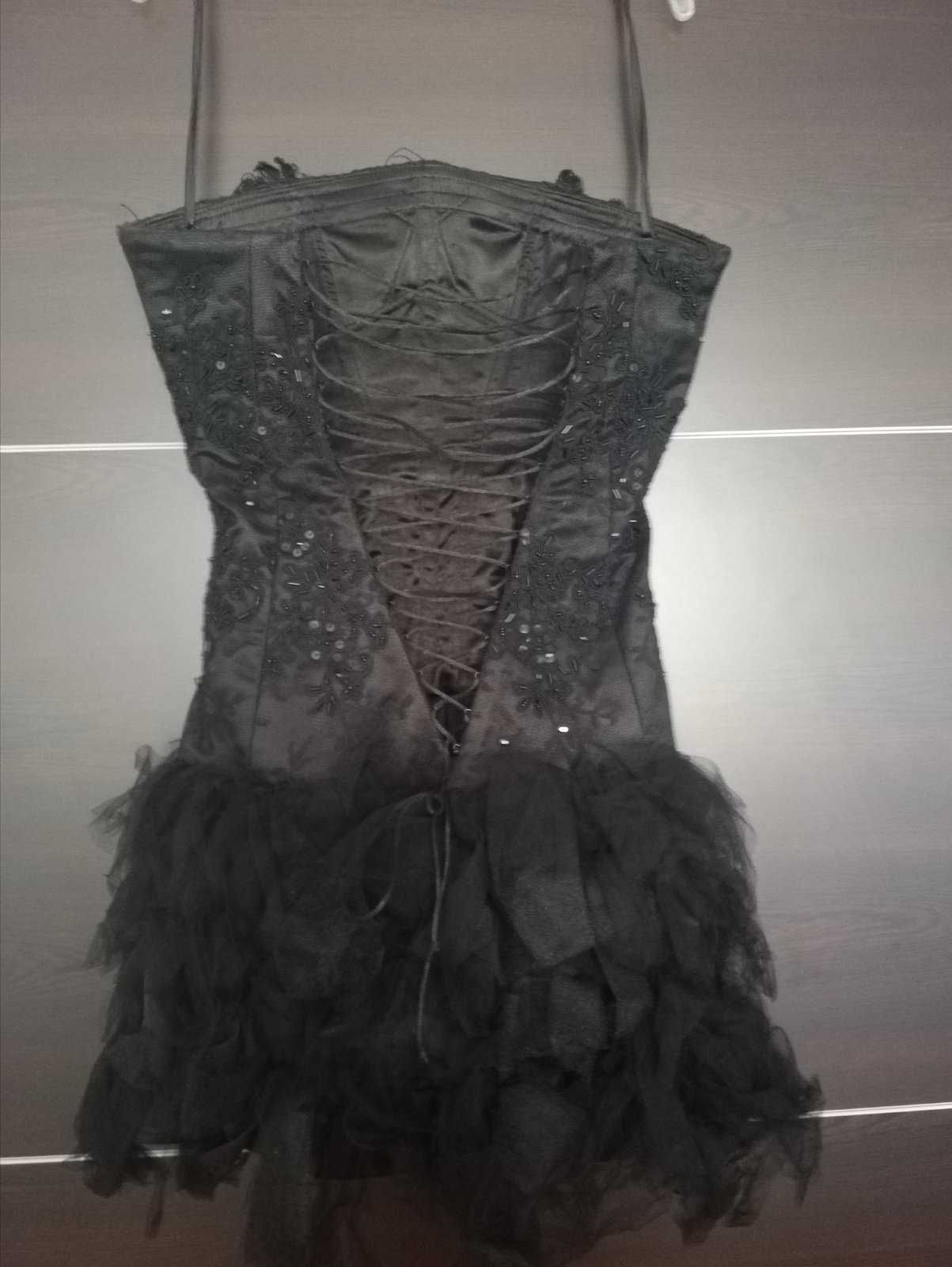 Бална рокля с камъни Сваровски