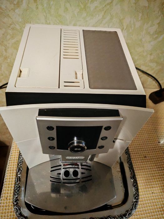 Delonghi ESAM 5450 Perfecta Plus
