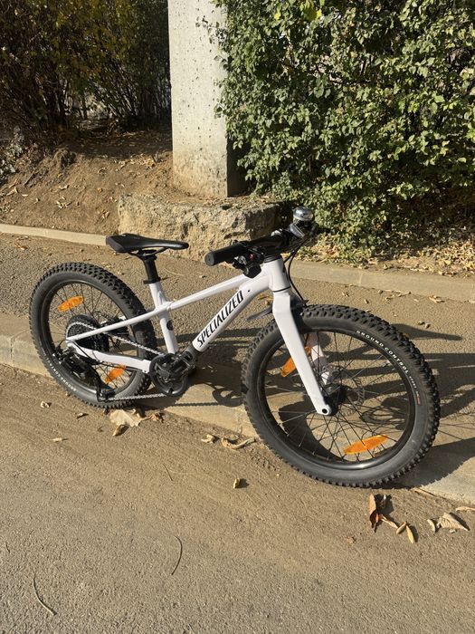 Bicicleta Specialized copii roti 20”