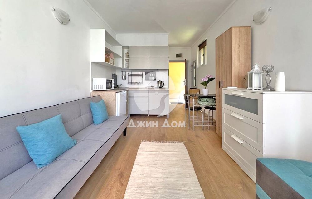 Продава се Едностаен апартамент в к.к. Слънчев бряг - 32 кв.м за 1407 €/кв.м - Снимка #1
