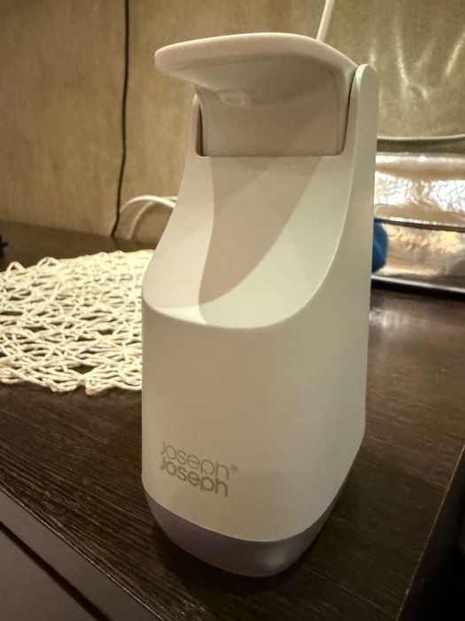 Дозатор для мыла