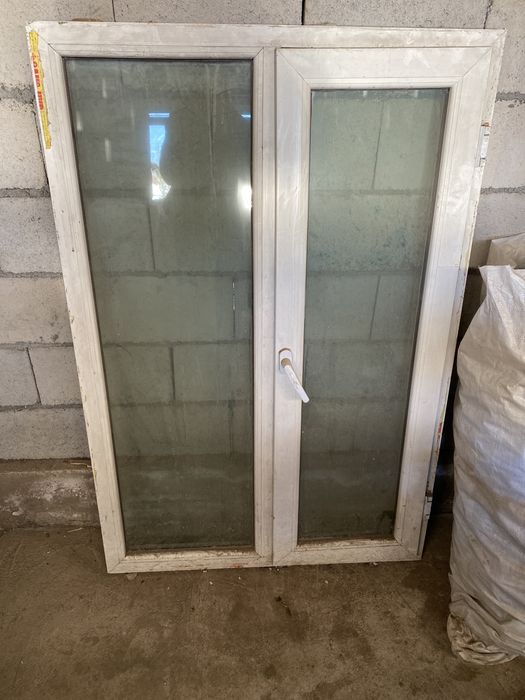 Окна б/у размер 146см 98см