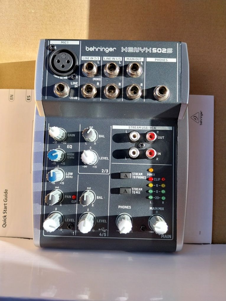 Mixer behringer xenyx 502s