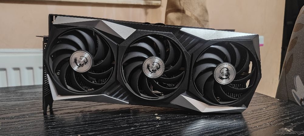 Radeon Rx 6800  Xt 16gb
