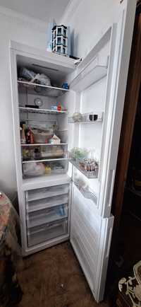 Холодильник Hayer