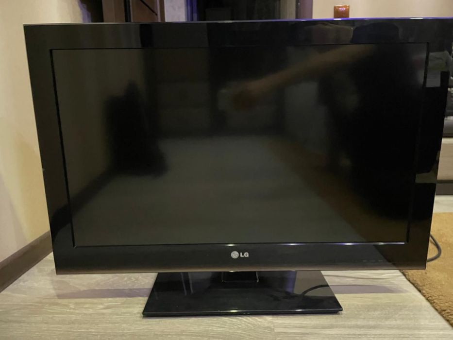 Телевизор LG с диагональю 32