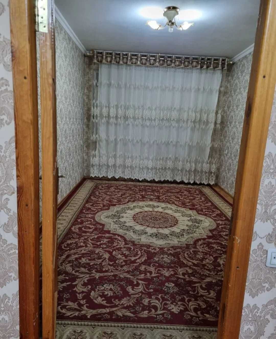 Sergili 8 xudud yolni usti 3 xona razdelniy 400 lubboyiga beriladi.