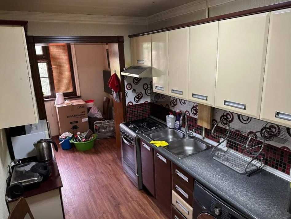ЦЕНТР 4/3/4, 87 м² на Ц-6 КИРПИЧ 77 серия 125 000!!! СРОЧНО