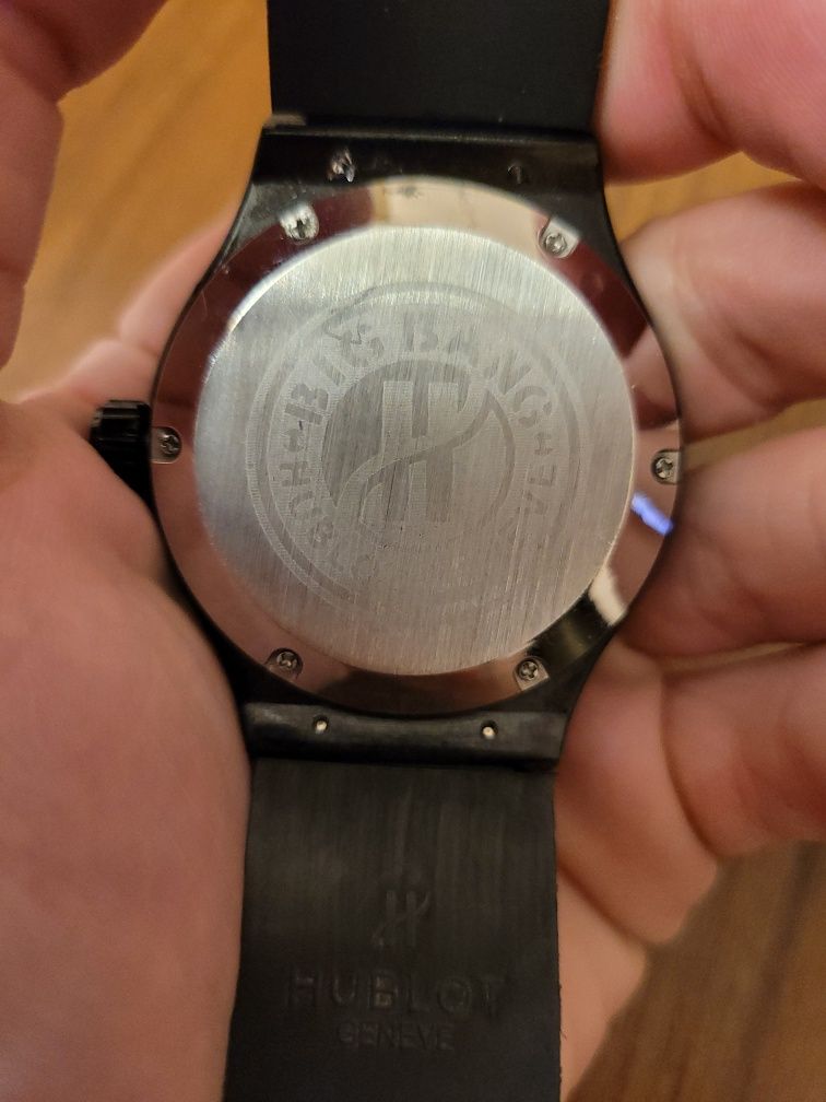 Наручные часы Hublot