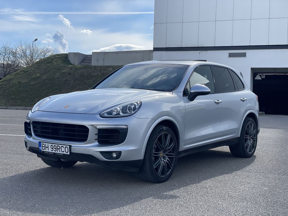 Inchiriere auto Porsche Cayenne S Evenimente - masini de inchiriat