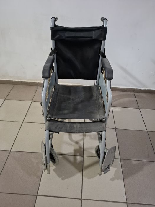 Инвалидная коляска