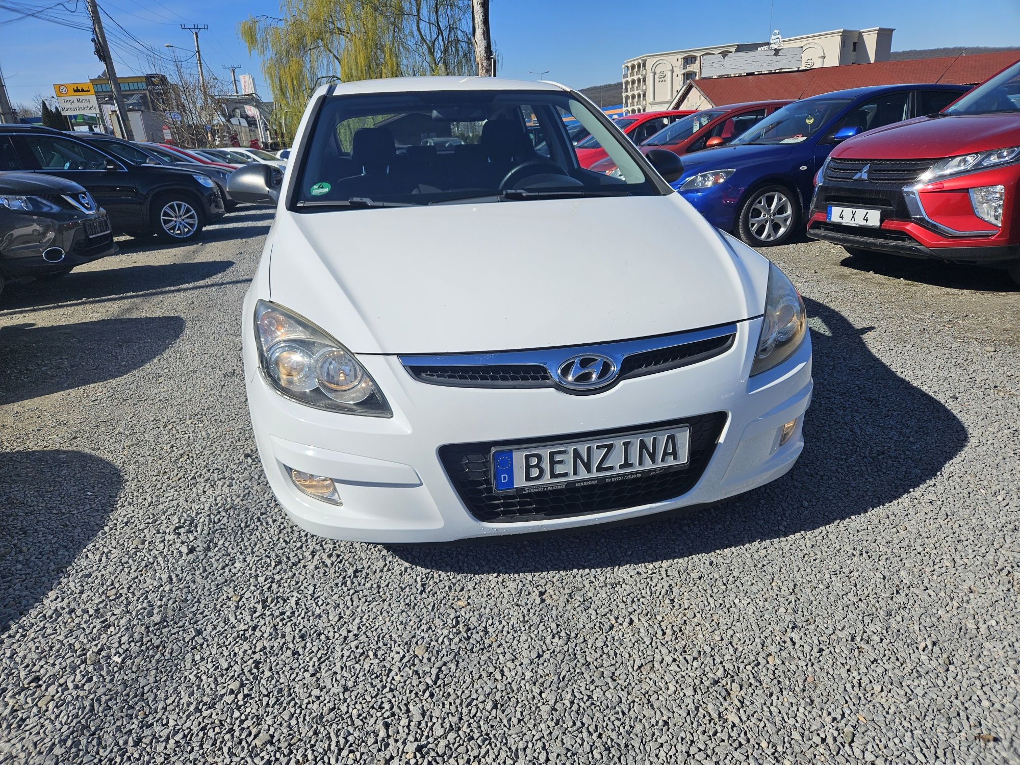 Hyundai  i30   2009  1.4 bnz motor aspirat  109 cp