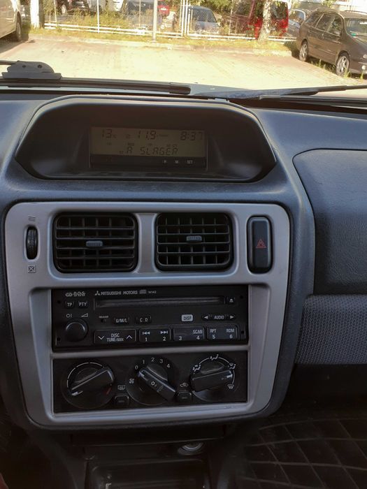 Mitsubishi Pajero pinin