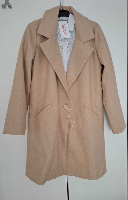 Vand haina din stofa bej, masuea 38, noua