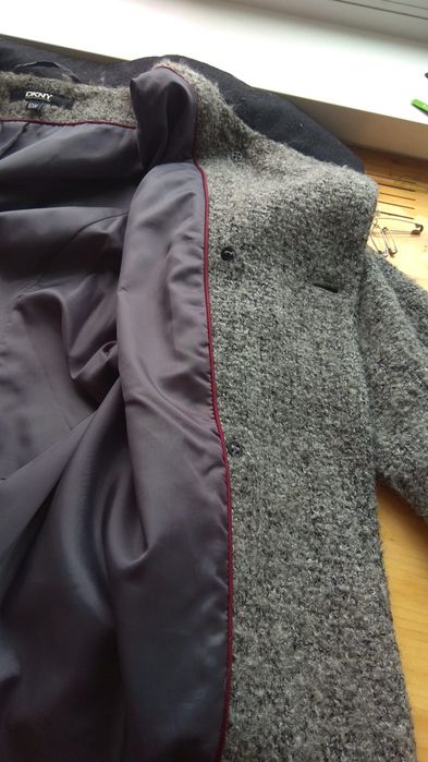 Palton scurt DKNY xxl / 52% lână