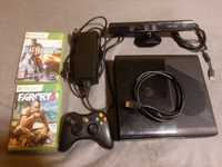 Consola Xbox 360, maneta, cablu HDMI, modul Kinect si 2 jocuri