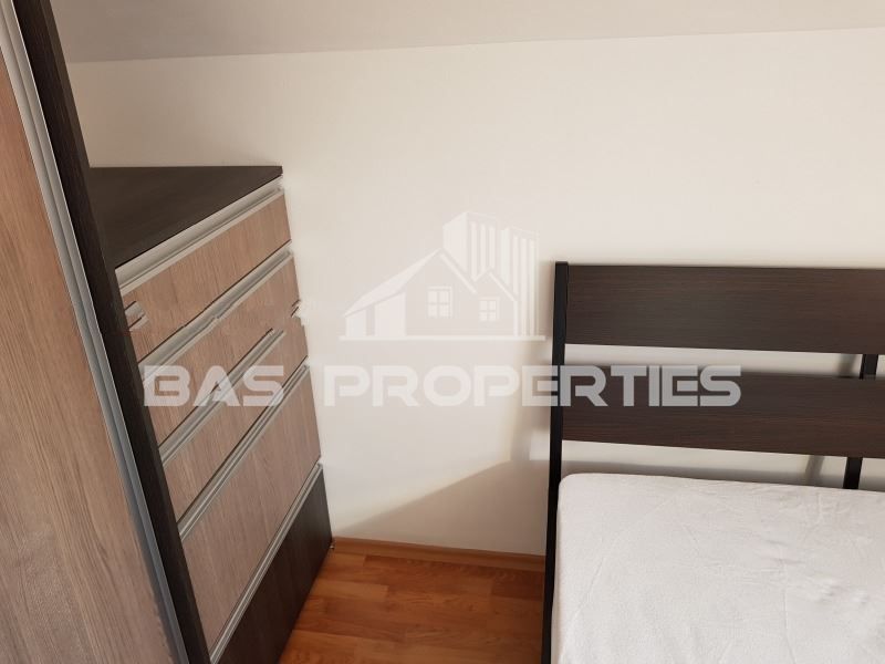 Дава се под наем Тристаен апартамент в София, Младост 1 - 80 кв.м за 750 € - Снимка #8