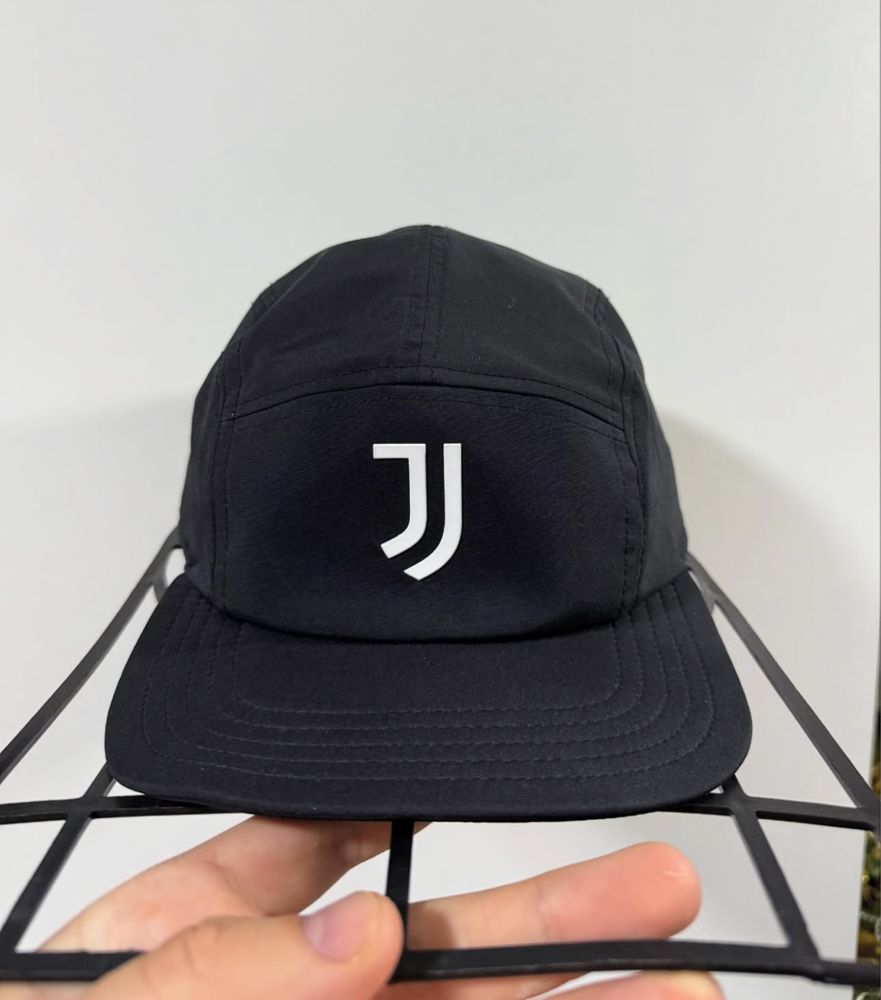 Șapcă Adidas Juventus