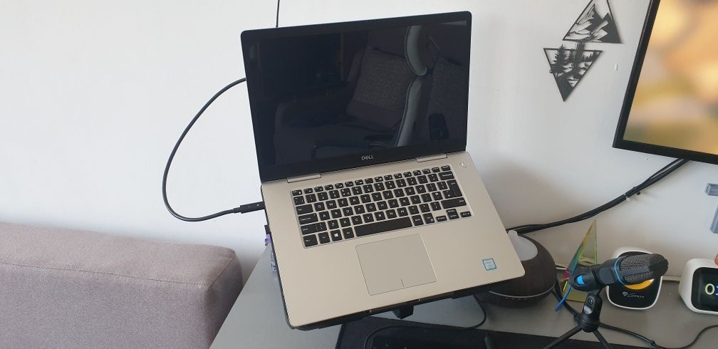Laptop Dell inspiron 7570