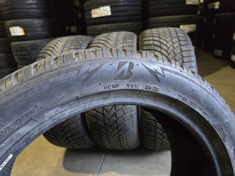 255/45/19//235/50/19 BRIDGESTONE