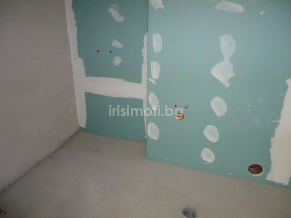 Продава се Тристаен апартамент в София, Кръстова вада - 123 кв.м за 1871 €/кв.м - Снимка #4