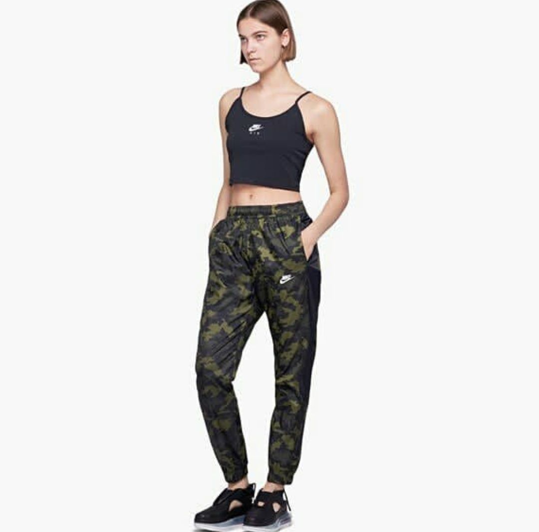 Pantaloni Nike camo pants kaki