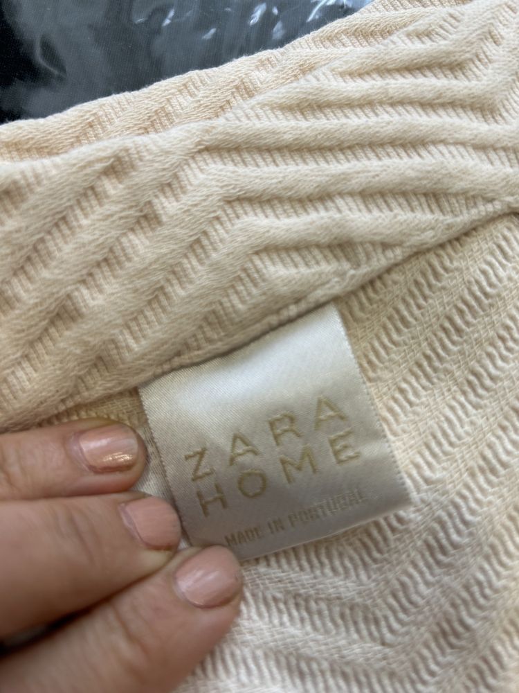 Продам покрывало Zara home