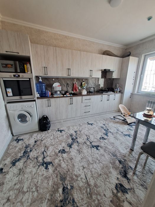 Яшнобод олмос махалла квартира срочно сотилади