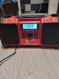 Radio Milwaukee 18v