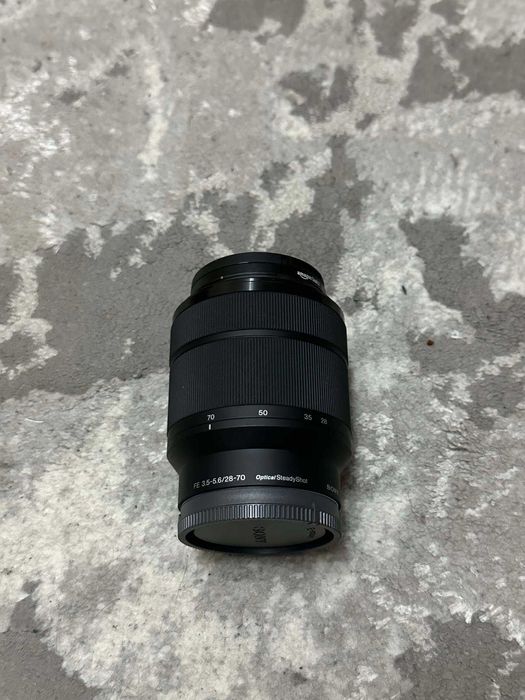 Obiectiv Sony FE 28-70mm F3.5-5.6 OSS +  Filtru UV 55MM - 10/10