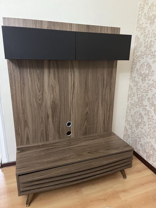 Подставка под телевизор