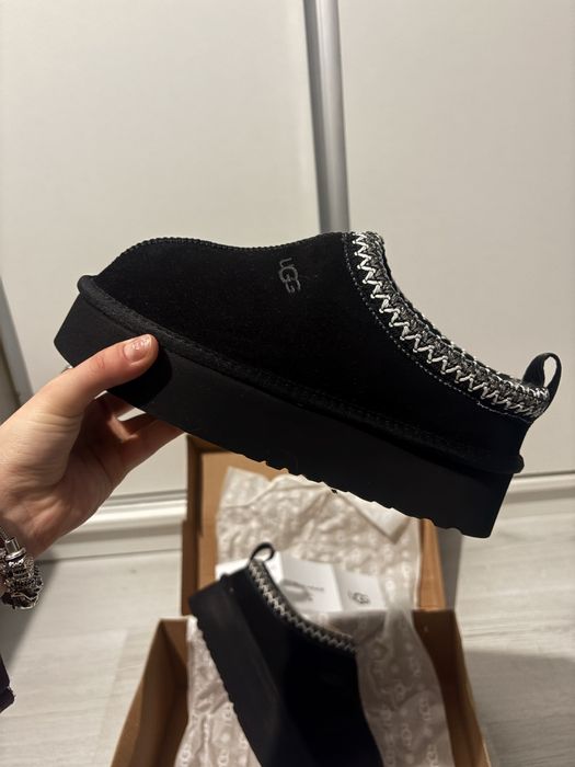 Ugg Tazz negii marimea 39