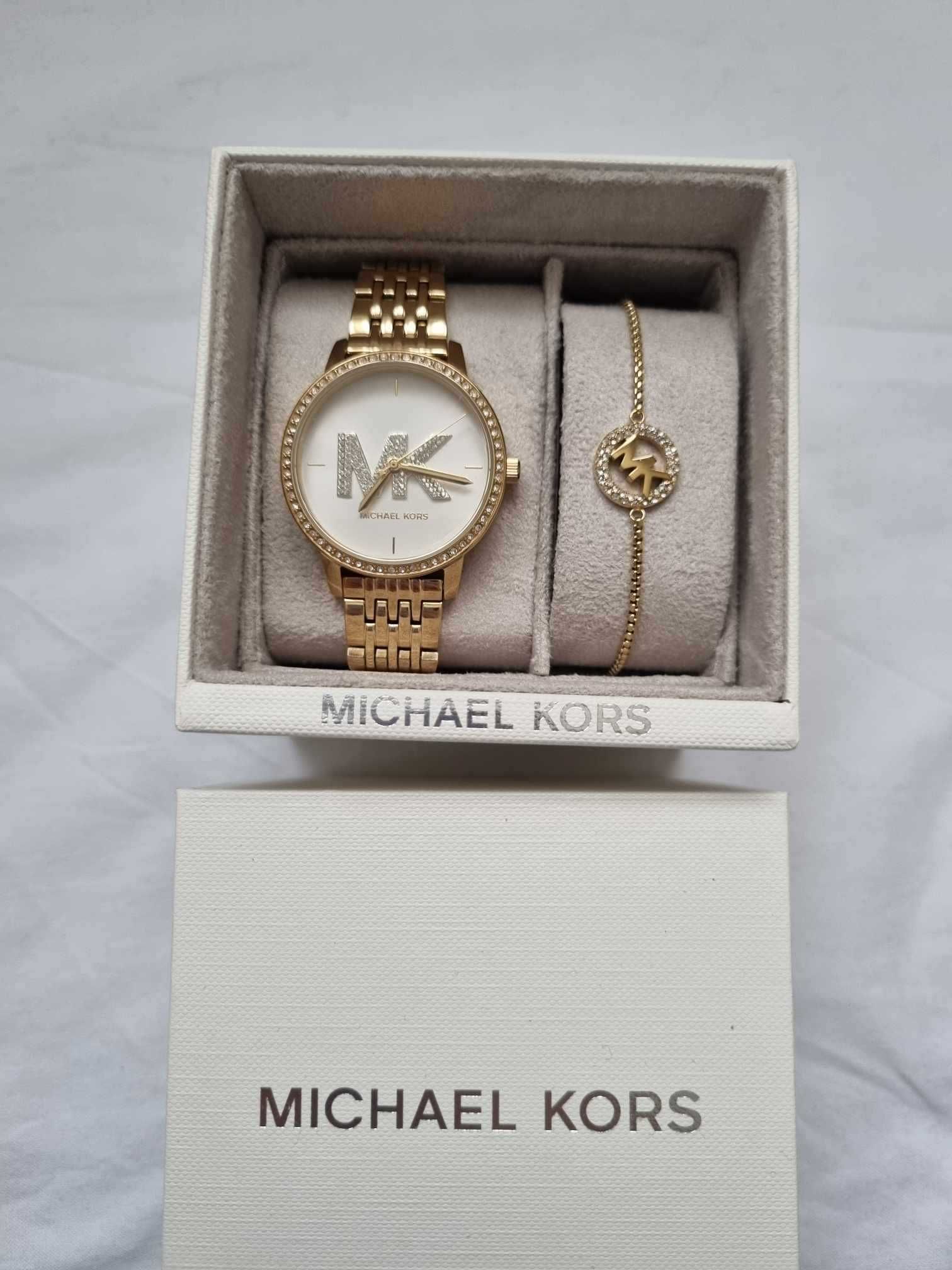 Оригинален MICHAEL KORS MK1051SET комплект часовник с гривна