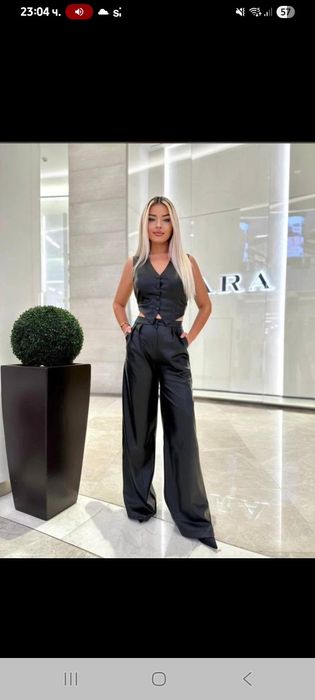 Нов  дамски кожен екип .