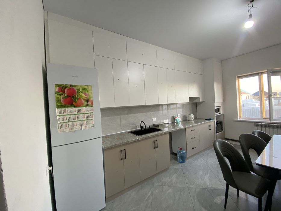 Шкаф, кухня, прихожая