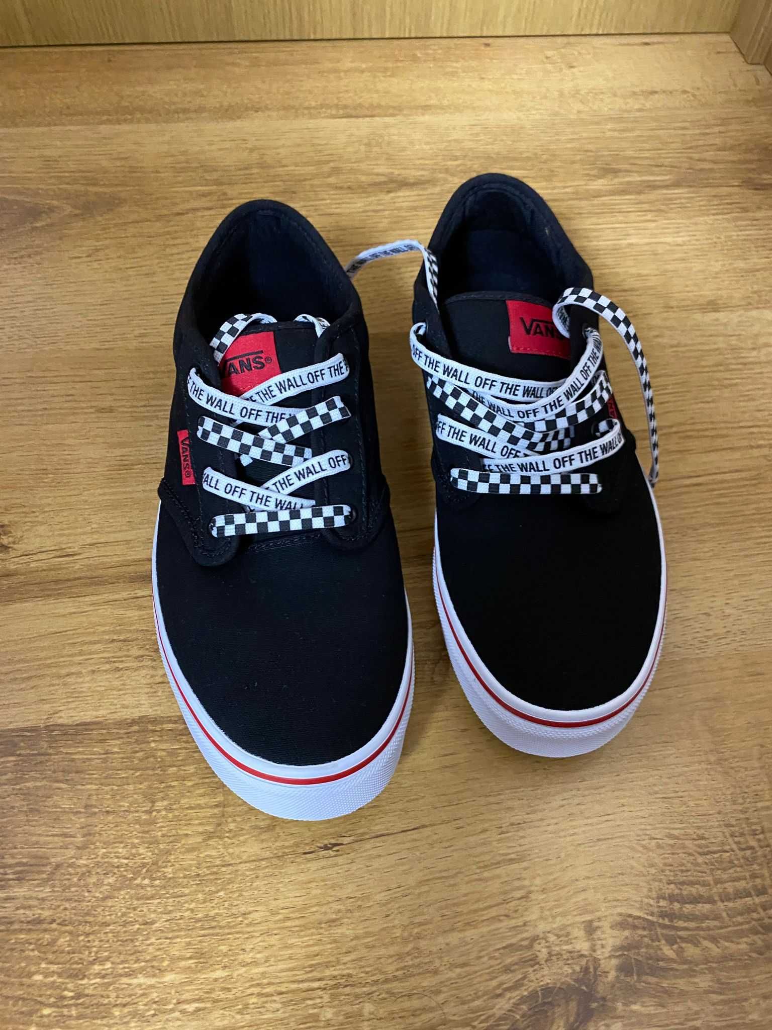 Incaltaminte Vans