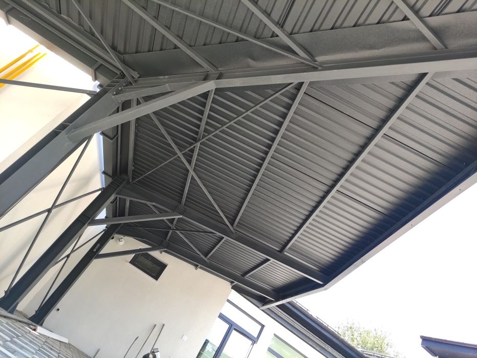 Construcție Pergole Metalice de Calitate