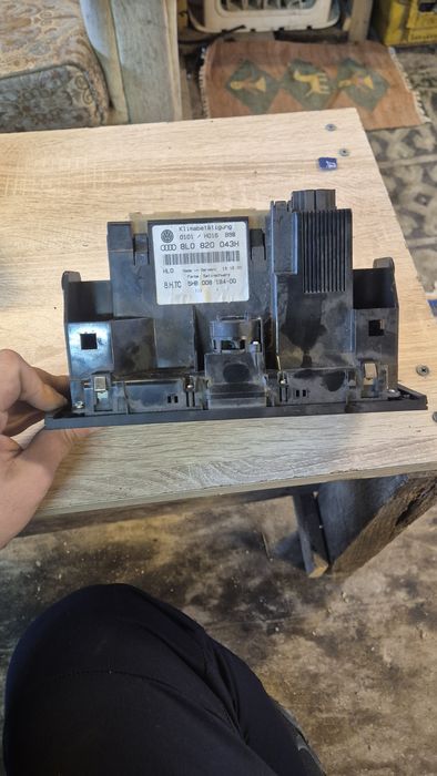 Оригинален Климатроник за Ауди а3 8L 99- 2003Г