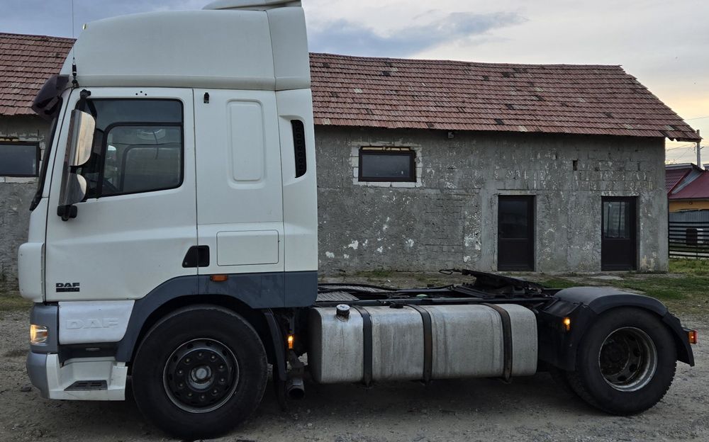 Vând Daf CF85.410, automat 2007/11